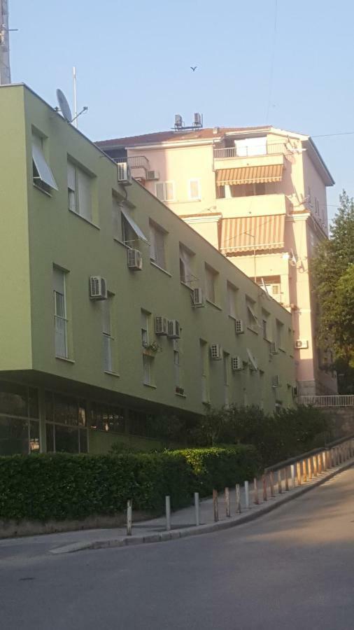 Apartment In Centre For 6 Split Ngoại thất bức ảnh